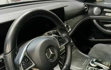 Mercedes-Benz E-Класс, 2017 год, 3 049 000 рублей, 4 фотография