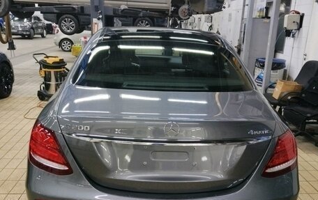 Mercedes-Benz E-Класс, 2017 год, 3 049 000 рублей, 2 фотография