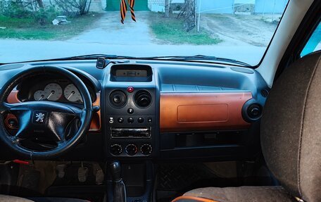 Peugeot Partner II рестайлинг 2, 2003 год, 355 000 рублей, 6 фотография