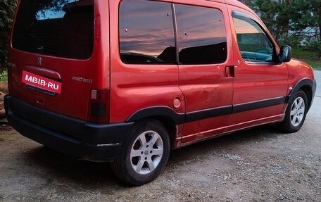 Peugeot Partner II рестайлинг 2, 2003 год, 355 000 рублей, 3 фотография