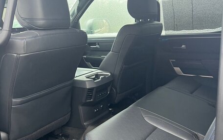 Toyota Tundra, 2022 год, 6 700 000 рублей, 19 фотография