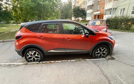Renault Kaptur I рестайлинг, 2016 год, 1 400 000 рублей, 4 фотография