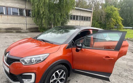 Renault Kaptur I рестайлинг, 2016 год, 1 400 000 рублей, 6 фотография