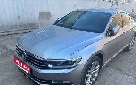 Volkswagen Passat B8 рестайлинг, 2018 год, 2 350 000 рублей, 2 фотография