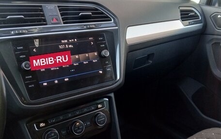 Volkswagen Tiguan II, 2019 год, 2 100 000 рублей, 8 фотография