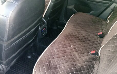 Volkswagen Tiguan II, 2019 год, 2 100 000 рублей, 9 фотография