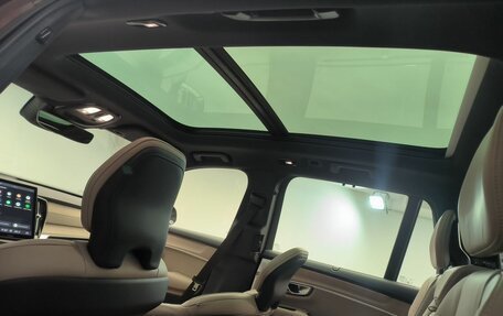 Volvo XC90 II рестайлинг, 2025 год, 11 250 000 рублей, 12 фотография