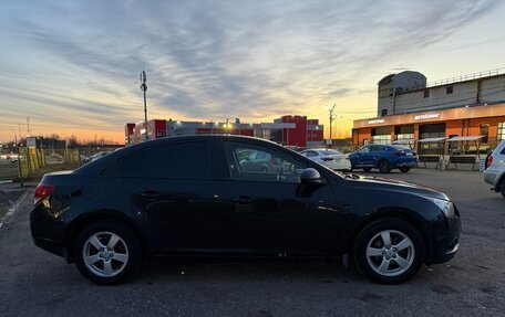 Chevrolet Cruze II, 2011 год, 770 000 рублей, 4 фотография