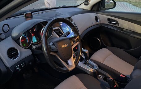 Chevrolet Cruze II, 2011 год, 770 000 рублей, 7 фотография