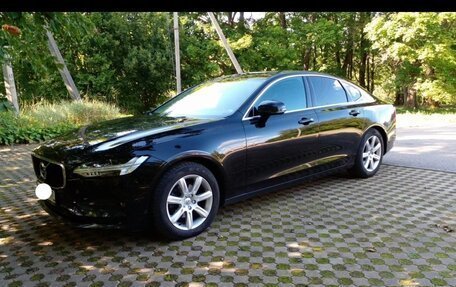 Volvo S90 II рестайлинг, 2018 год, 3 300 000 рублей, 16 фотография