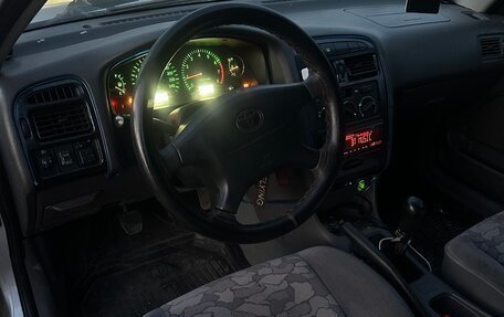 Toyota Avensis III рестайлинг, 1998 год, 165 000 рублей, 9 фотография