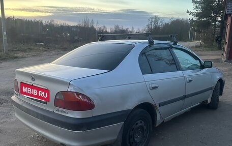 Toyota Avensis III рестайлинг, 1998 год, 165 000 рублей, 5 фотография