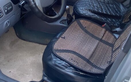 Hyundai Accent II, 2010 год, 350 000 рублей, 3 фотография