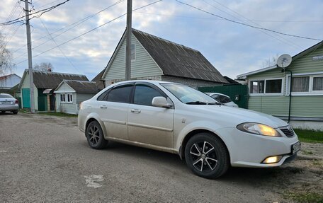 Daewoo Gentra II, 2014 год, 600 000 рублей, 21 фотография