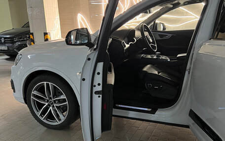 Audi Q7, 2019 год, 3 350 000 рублей, 2 фотография