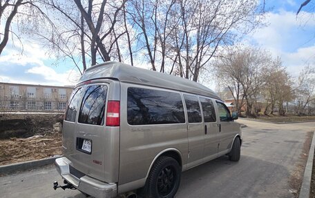 GMC Savana I, 2003 год, 1 700 000 рублей, 5 фотография