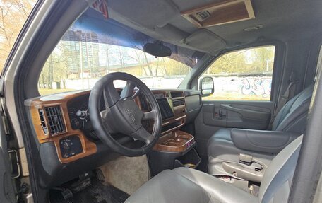 GMC Savana I, 2003 год, 1 700 000 рублей, 9 фотография