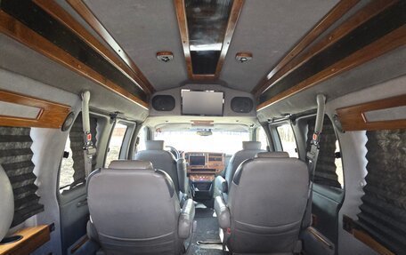 GMC Savana I, 2003 год, 1 700 000 рублей, 8 фотография