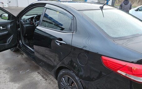 KIA Rio III рестайлинг, 2017 год, 1 074 000 рублей, 6 фотография