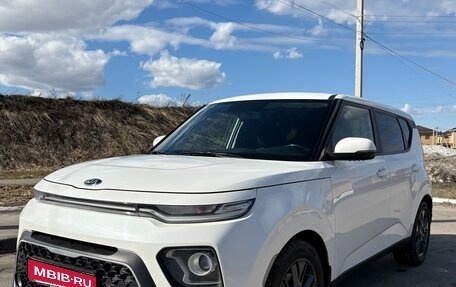 KIA Soul III, 2020 год, 1 950 000 рублей, 1 фотография