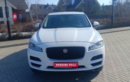 Jaguar F-Pace, 2019 год, 2 800 000 рублей, 1 фотография