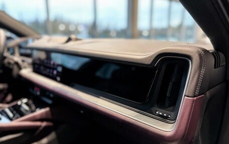 Porsche Cayenne III, 2023 год, 12 499 999 рублей, 14 фотография