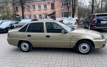 Daewoo Nexia I рестайлинг, 2011 год, 300 000 рублей, 2 фотография