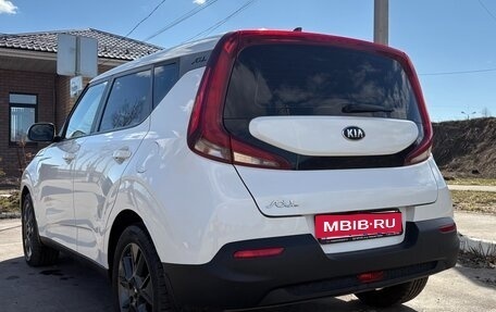 KIA Soul III, 2020 год, 1 950 000 рублей, 5 фотография