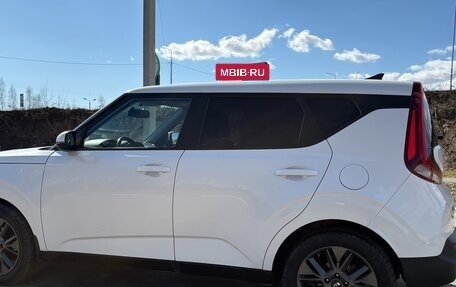 KIA Soul III, 2020 год, 1 950 000 рублей, 8 фотография