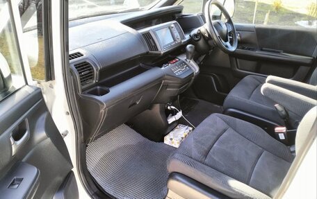 Honda Stepwgn IV, 2009 год, 1 080 000 рублей, 7 фотография