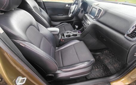 KIA Sportage IV рестайлинг, 2016 год, 1 750 000 рублей, 5 фотография