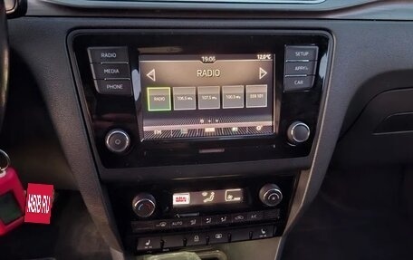 Skoda Rapid I, 2017 год, 1 320 000 рублей, 5 фотография