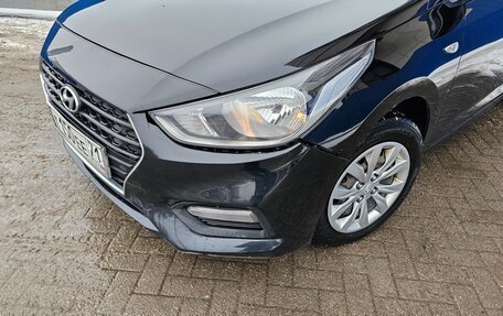 Hyundai Solaris II рестайлинг, 2017 год, 800 000 рублей, 9 фотография