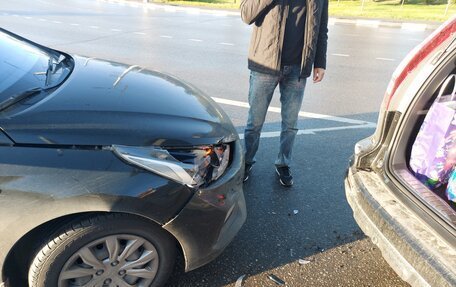 Hyundai Solaris II рестайлинг, 2017 год, 800 000 рублей, 14 фотография