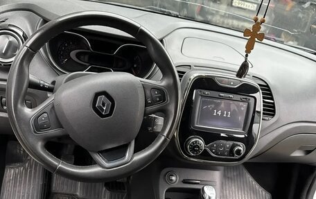 Renault Kaptur I рестайлинг, 2018 год, 1 600 000 рублей, 6 фотография