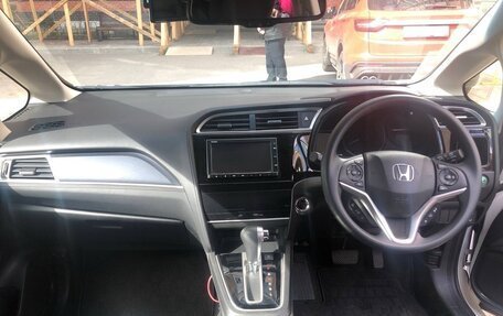 Honda Shuttle II, 2022 год, 1 700 000 рублей, 11 фотография