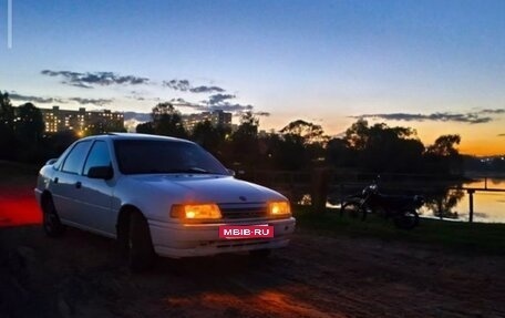 Opel Vectra A, 1990 год, 220 000 рублей, 4 фотография