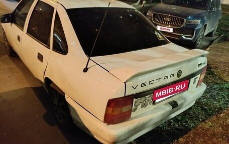 Opel Vectra A, 1990 год, 220 000 рублей, 2 фотография