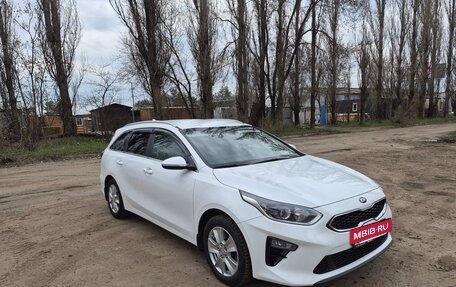 KIA cee'd III, 2019 год, 1 850 000 рублей, 2 фотография