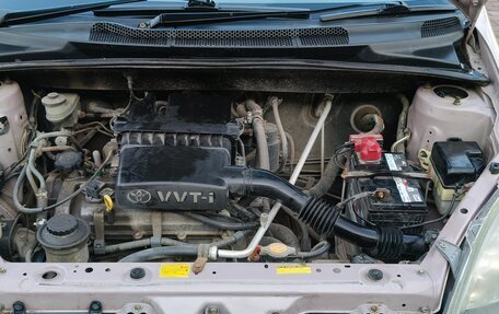 Toyota Vitz, 1999 год, 300 000 рублей, 8 фотография