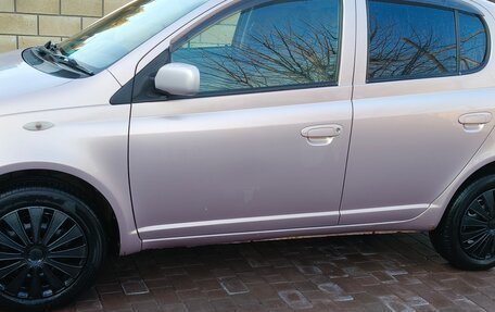 Toyota Vitz, 1999 год, 300 000 рублей, 14 фотография