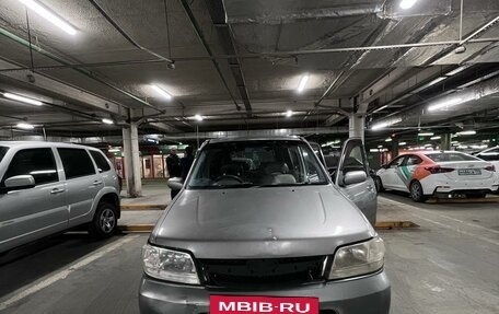 Nissan Cube II, 2001 год, 110 000 рублей, 4 фотография