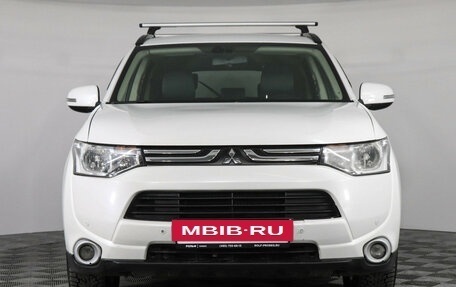 Mitsubishi Outlander III рестайлинг 3, 2013 год, 1 149 000 рублей, 2 фотография