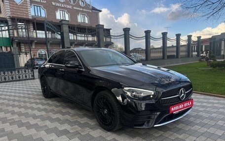 Mercedes-Benz E-Класс, 2021 год, 5 400 000 рублей, 6 фотография