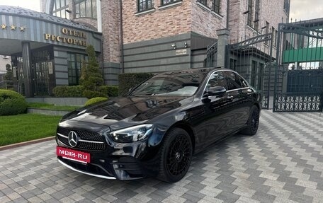 Mercedes-Benz E-Класс, 2021 год, 5 400 000 рублей, 4 фотография