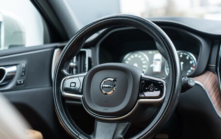 Volvo XC60 II, 2021 год, 3 800 000 рублей, 28 фотография