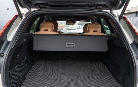 Volvo XC60 II, 2021 год, 3 800 000 рублей, 35 фотография