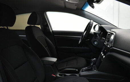 Hyundai Elantra VI рестайлинг, 2019 год, 1 725 000 рублей, 12 фотография