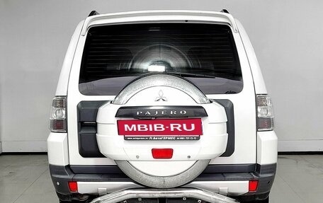 Mitsubishi Pajero IV, 2007 год, 1 390 000 рублей, 3 фотография