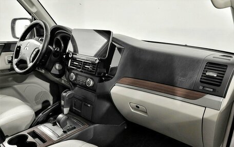 Mitsubishi Pajero IV, 2007 год, 1 390 000 рублей, 11 фотография